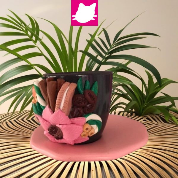 Alternative view of Mandalina Çiçek Çikolata Kahve Makaron  Yaprak Detaylı Polimer Kil Gri Pembe Kahve Fincani