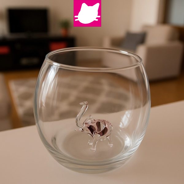 Alternative view of Kırmızı Pembe Fil Kalp Figürlü Cam Bardak